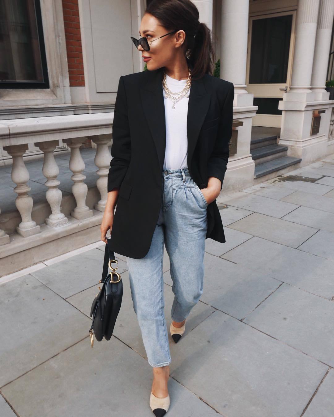 High Waisted Jeans Outfit With Cowboy Boots And Black Turtleneck