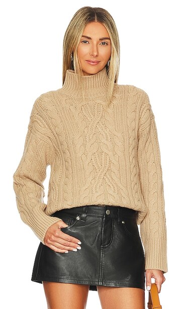 Vince Cable Sweater in Tan in camel