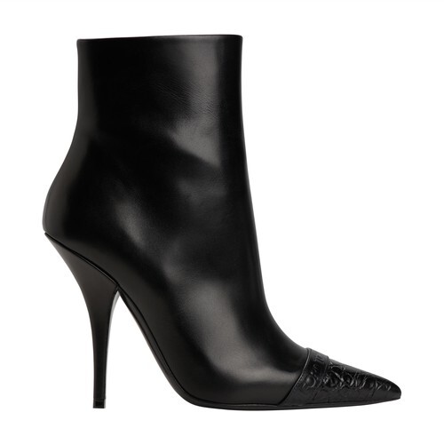 Tom Ford Leather Ankle Boot in black