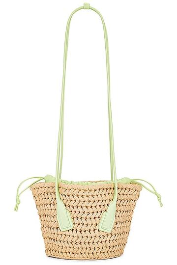 bottega veneta small arco basket tote bag in neutral in natural / gold