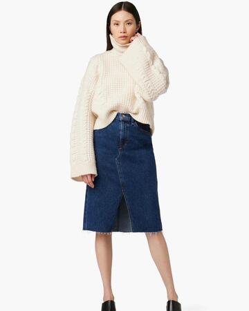 skirt,sweater