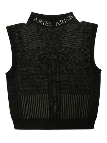Aries Base Layer Crop Top in black