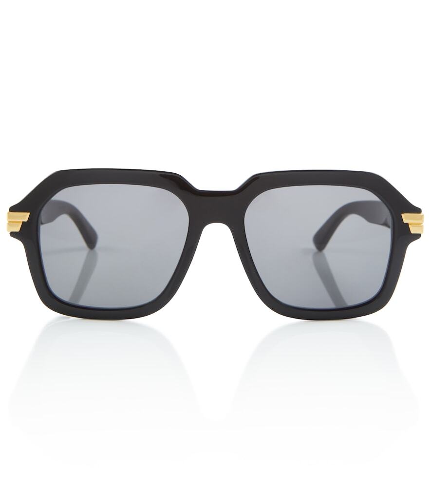 Bottega Veneta Oversized sunglasses in black
