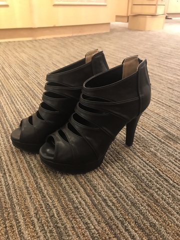 shoes,black,heels,platform shoes,pumps,gladiators,leather