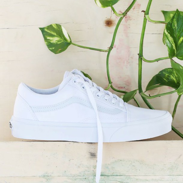 all white vans shoes