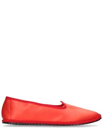VIBI VENEZIA 10mm Grace Satin Loafers in red