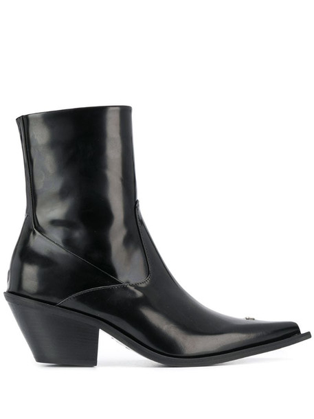 MISBHV patent ankle boots in black