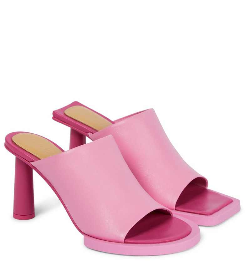 Jacquemus Les Mules CarrÃ©s Ronds leather sandals in pink