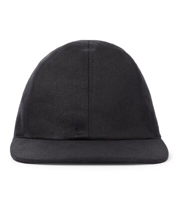 gabriela hearst linen cap in black