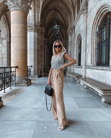 pants,top,wide-leg pants,striped t-shirt,spring outfits