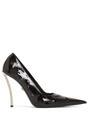 versace 110mm patent leather pumps in black
