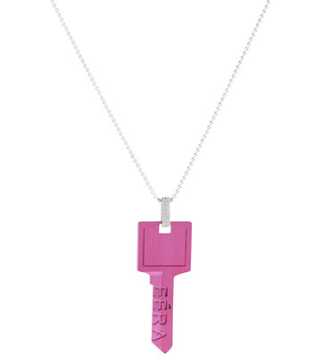 EÃRA Key 18kt gold necklace with diamonds in pink