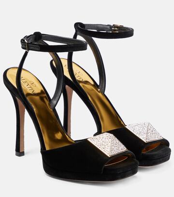 valentino garavani one stud velvet sandals in black