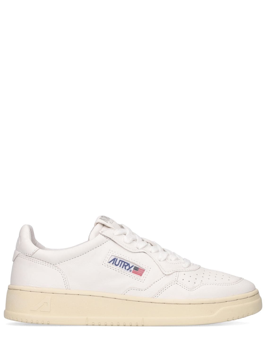 AUTRY Medalist Plain Sneakers in white