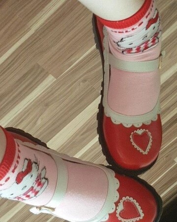 shoes,red mary janes,mary janes,kawaii shoes,alt shoes,red shoes,hello kitty socks,red mary janes with heart,mary janes with heart,kawaii,kawaii fashion shoes,mary jane shoes,red,pink,red pink,white,pink white,red white