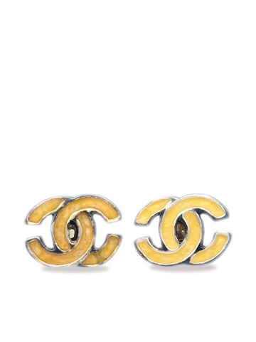 chanel pre-owned 2000 cc stud earrings - gold