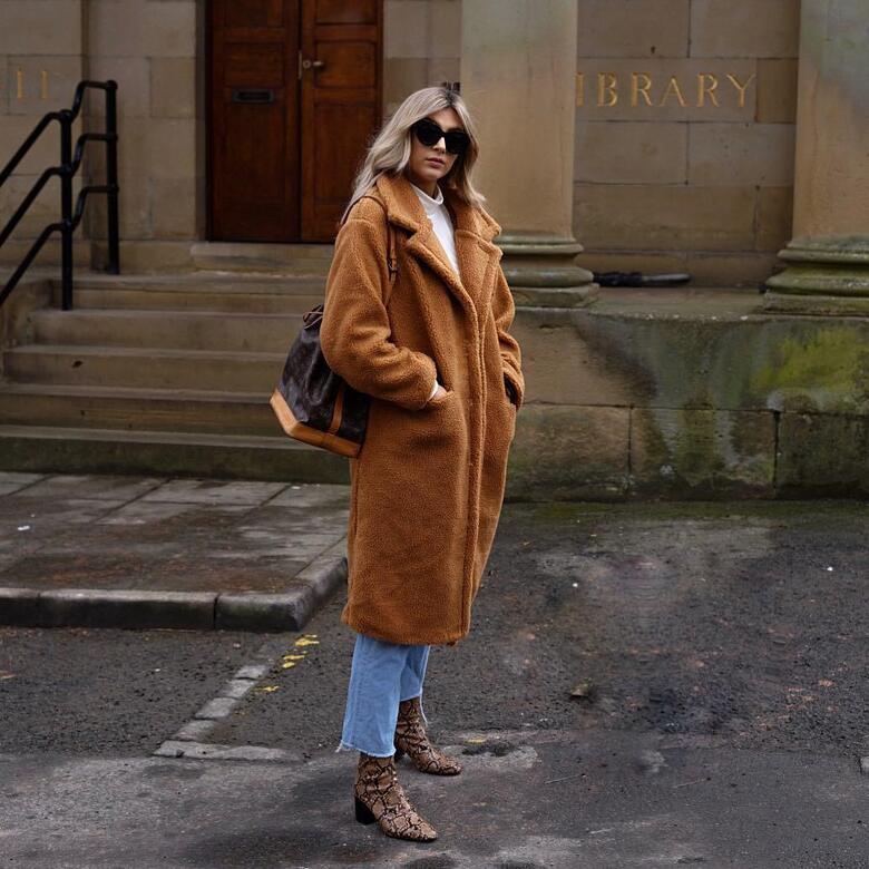 coat, teddy bear coat, long coat, brown coat, snake print, ankle boots,  heel boots, cropped jeans, straight jeans, louis vuitton bag, white  turtleneck top, black sunglasses, white sweater, shoes, zara - Wheretoget