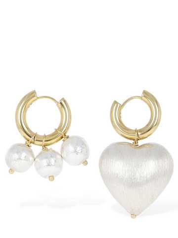 TIMELESS PEARLY Heart & Beads Mismatched Earrings in gold / silver