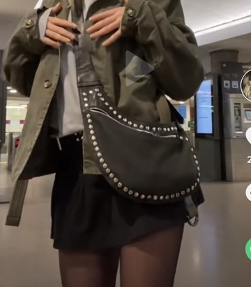 bag,trendy,girl