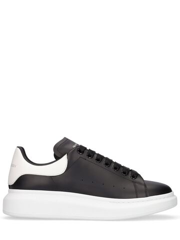 alexander mcqueen 45mm leather sneakers in black / white