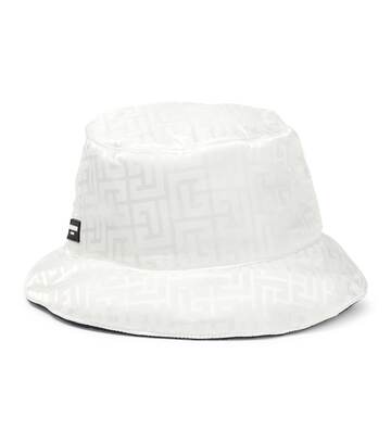 Balmain Logo bucket hat in white
