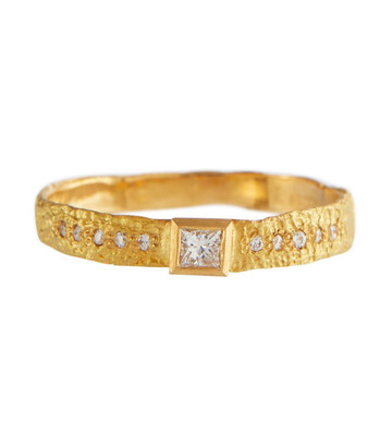 ELHANATI Love 18kt gold ring with diamonds