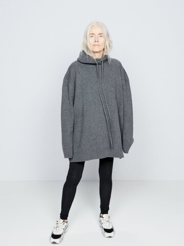 raey - knitted wool hooded jumper - womens - charcoal