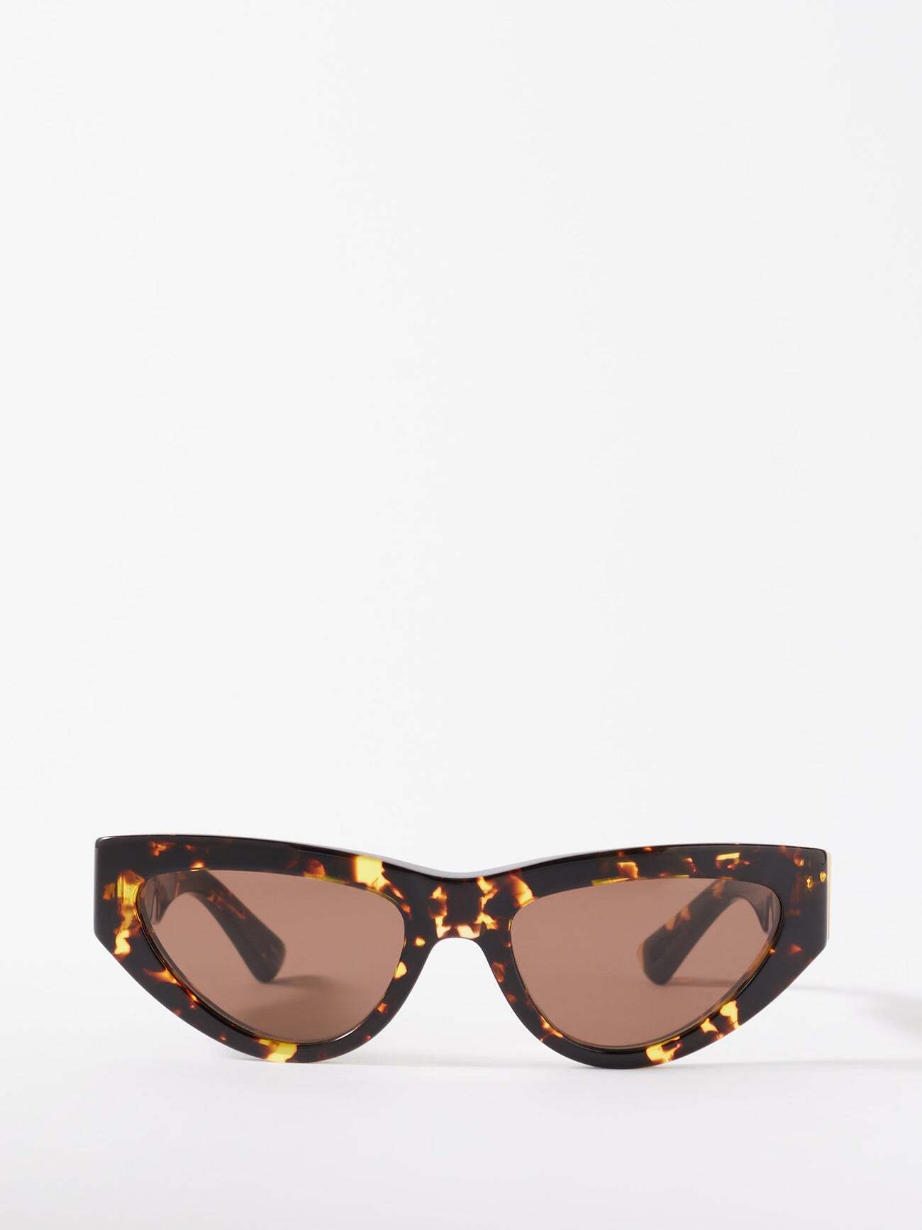 Bottega Veneta Eyewear - Low Cat-eye Tortoiseshell-acetate Sunglasses - Womens - Brown Gold