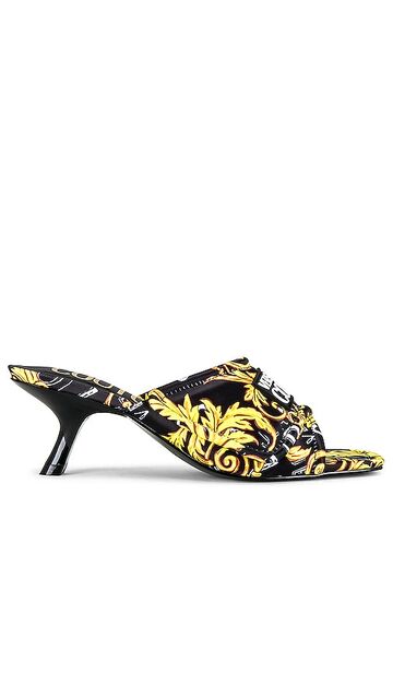 versace jeans couture fiona heel in yellow in black / gold