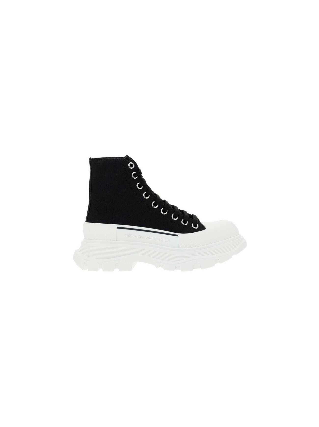 Alexander Mcqueen Sneakers in black / white