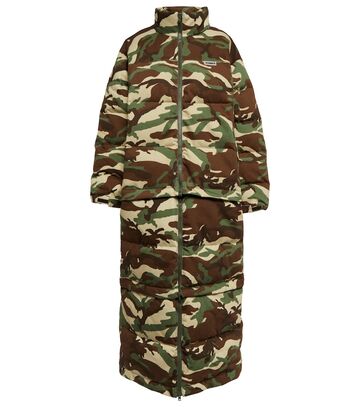 Vetements Long camouflage quilted down coat