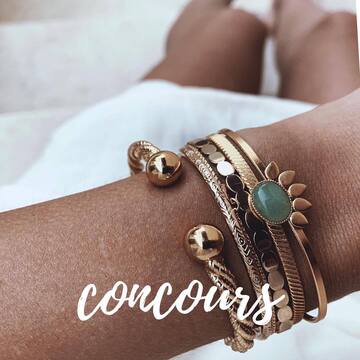 bracelets,gold bracelet,jewels