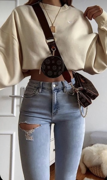 shirt,whole outfit,everything,beige nike crew neck cropped,medium wash jeans