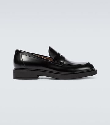 gianvito rossi harris leather loafers in black