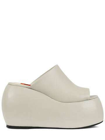simon miller 100mm bubble leather wedges in white
