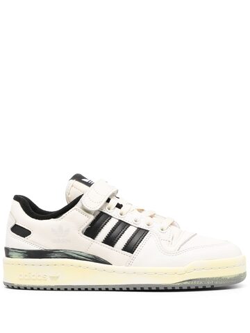 adidas forum 84 low-top sneakers - white