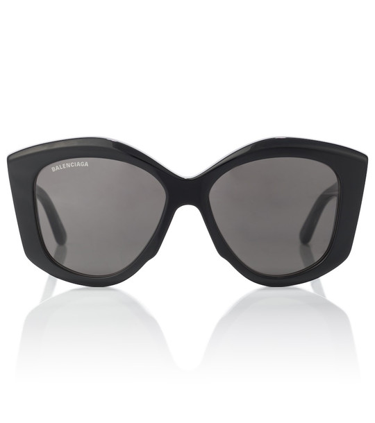 Balenciaga Oversized sunglasses in black