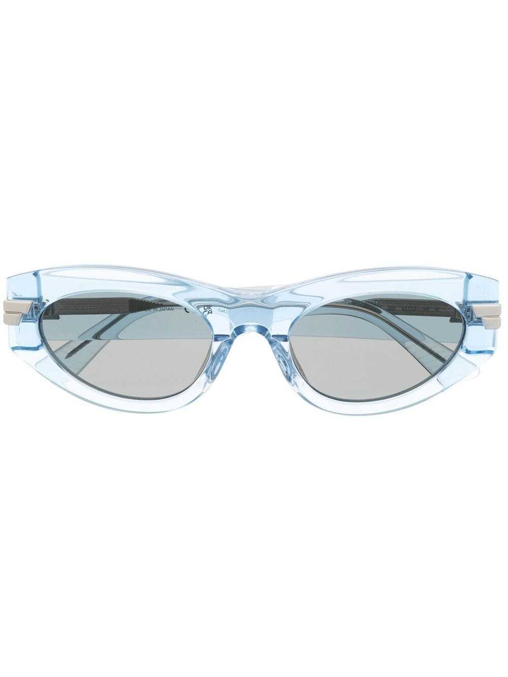 Bottega Veneta Eyewear transparent cat-eye frame sunglasses - Blue