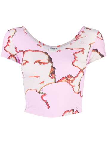 chanel pre-owned 2000 graphic-print crop t-shirt - pink