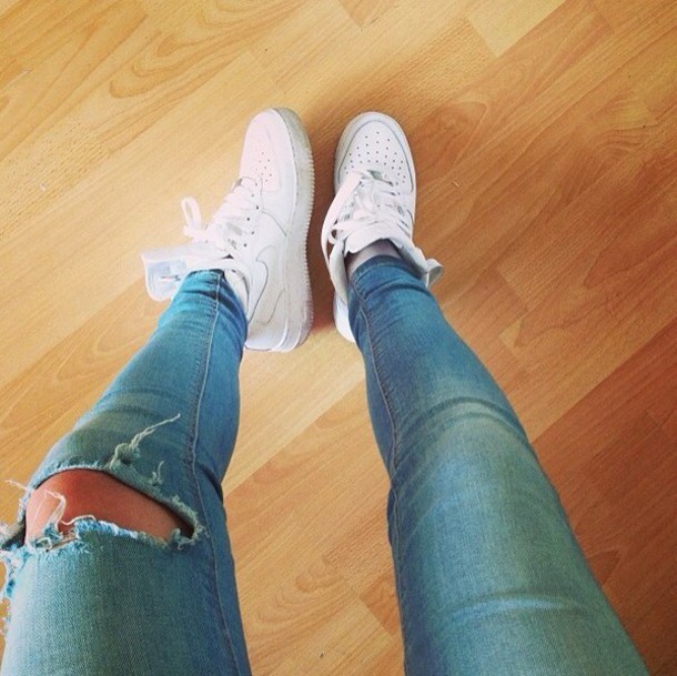 nike air force white with jeans