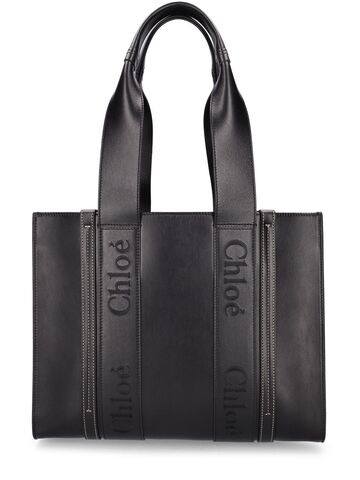chloé medium woody leather tote bag in black
