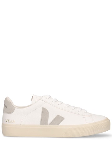 veja campo low leather sneakers in white / beige