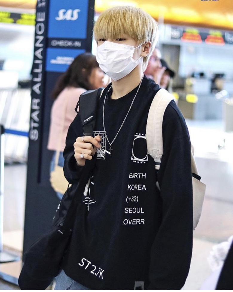 sweater black south korea hoodie
