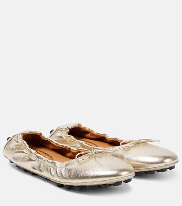 tod's leather ballet flats in white