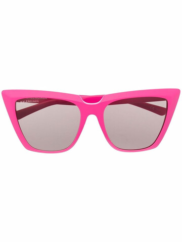 balenciaga eyewear cat-eye tinted sunglasses - pink