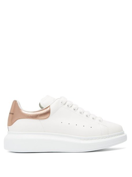 Alexander Mcqueen - Raised Sole Low Top Leather Trainers - Womens - White Multi