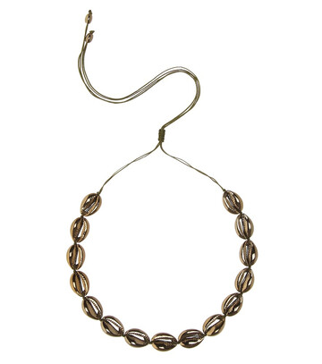 TOHUM Design Brass shell necklace in metallic
