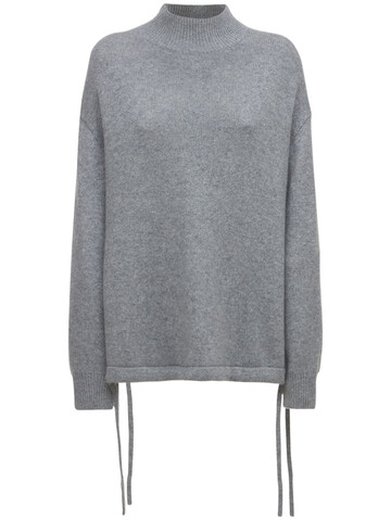 THEORY Oversized Cashmere Sweater in grey