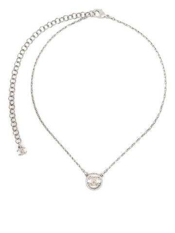 chanel pre-owned 2000s embellished cc pendant necklace - silver