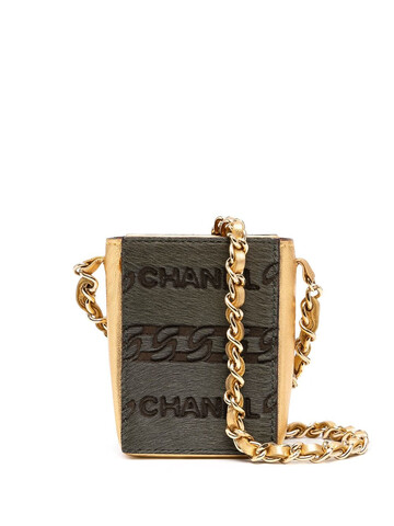 chanel pre-owned 2001 chain-link pattern crossbody pouch - gold